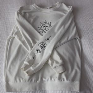 white baggy sweater🤍